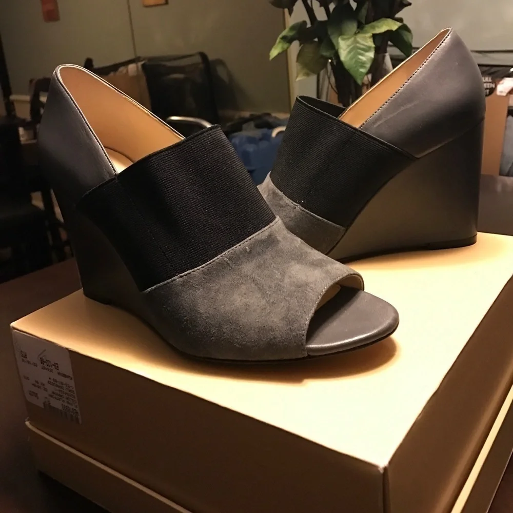 Karl lagerfeld Paris Black open toe wedge